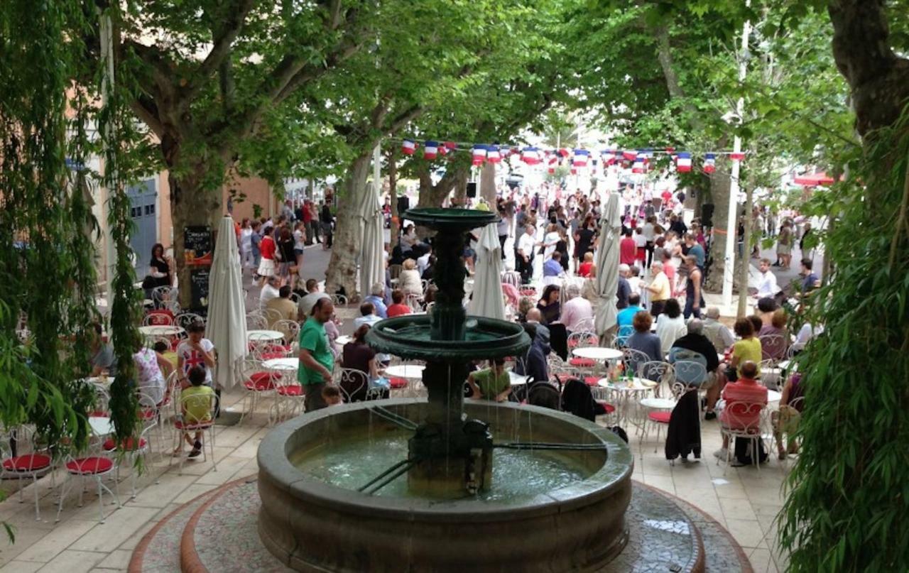 Le Belvedere 邦多勒 外观 照片